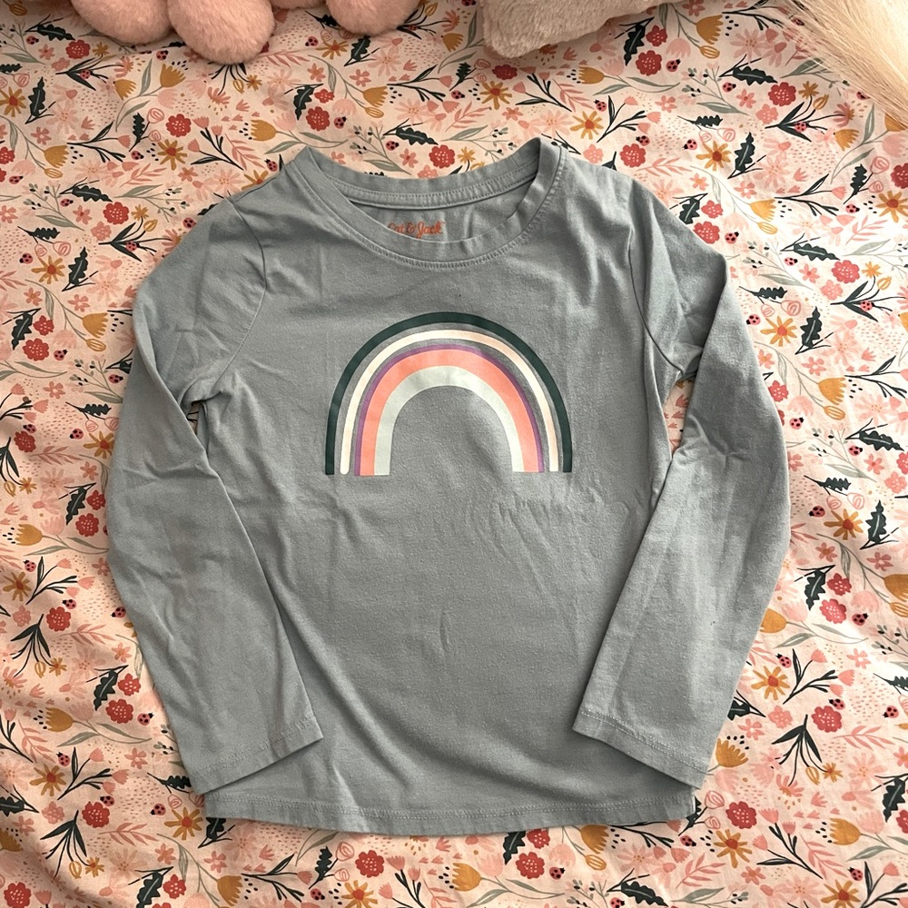 Cat & Jack long sleeve size 5
